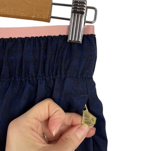 Puma x Dapper Dan Women's Jacquard Athletic Shorts Navy and Pink Size Small - Picture 10 of 15